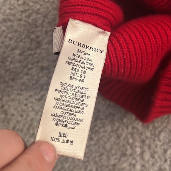 COPY - Authentic Burberry Red Beanie - Picture 4 of 4